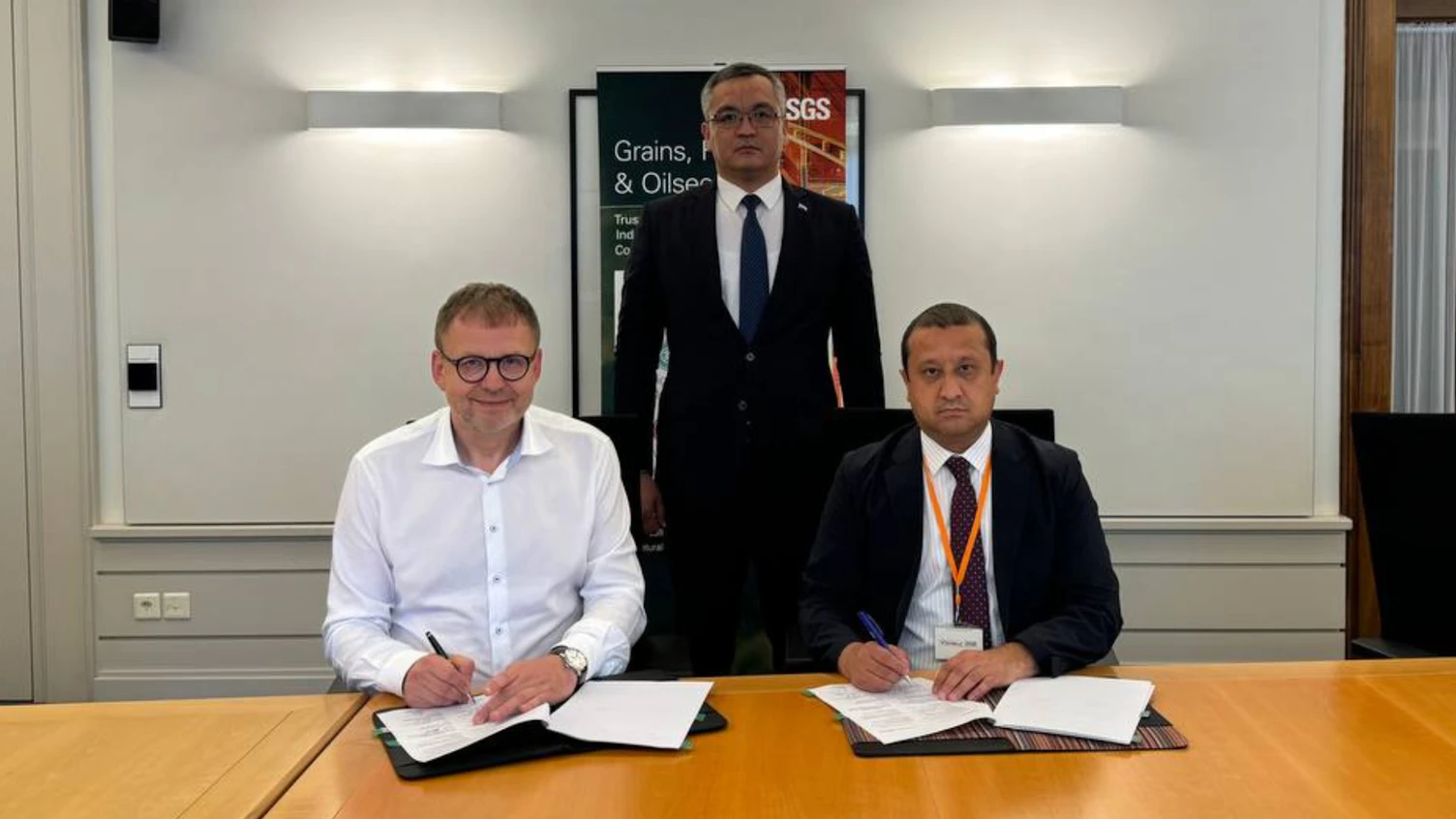 SGS and Uztest Sign Cooperation Agreement in Geneva