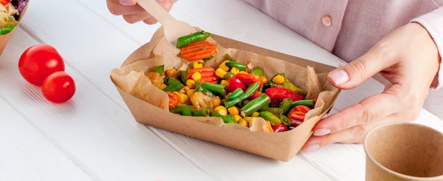 woman eating healthy salad