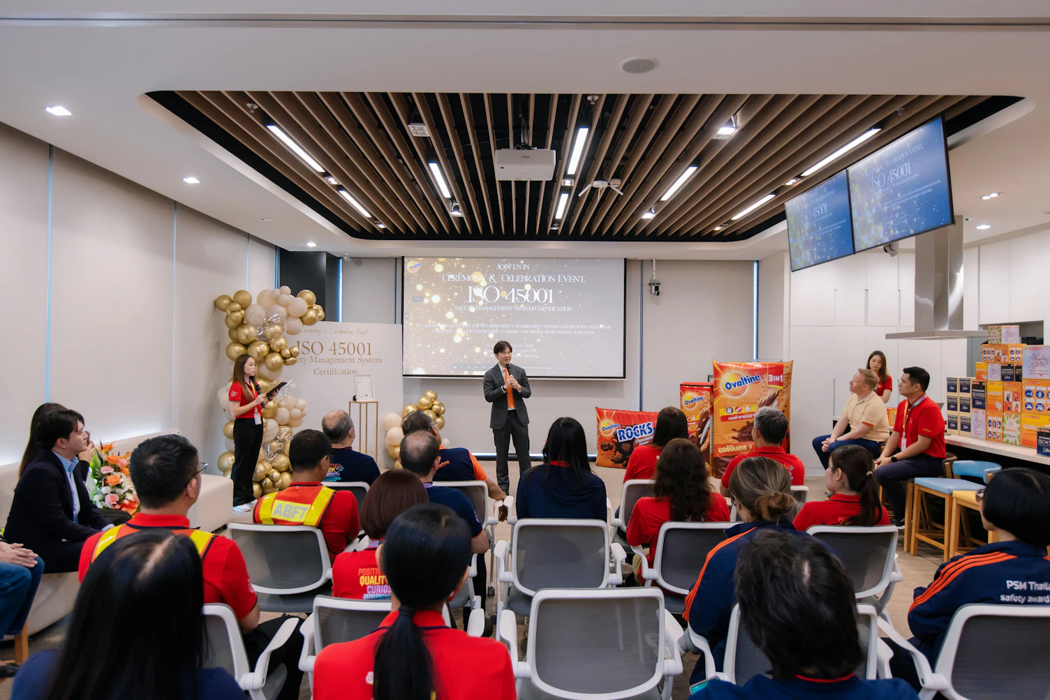 Mr. Metha Buaraksakul, Sustainability Business Development Manager at SGS, delivering a speech during ISO 45001 ceremony