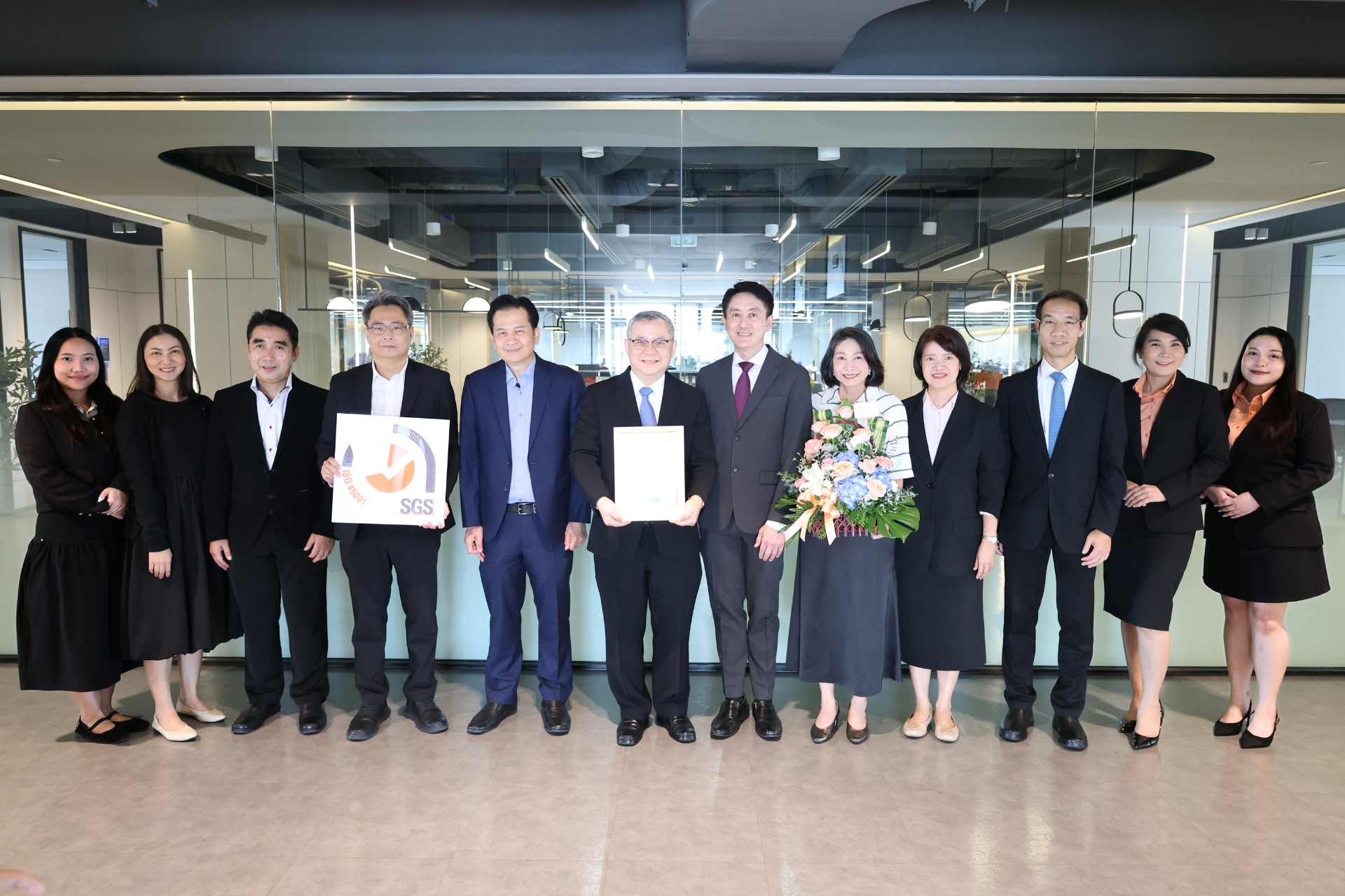 SGS representatives present the ISO 45001:2018 Occupational Health and Safety Management System certification to the management team of Bangkok Bank Public Company Limited (Head Office)