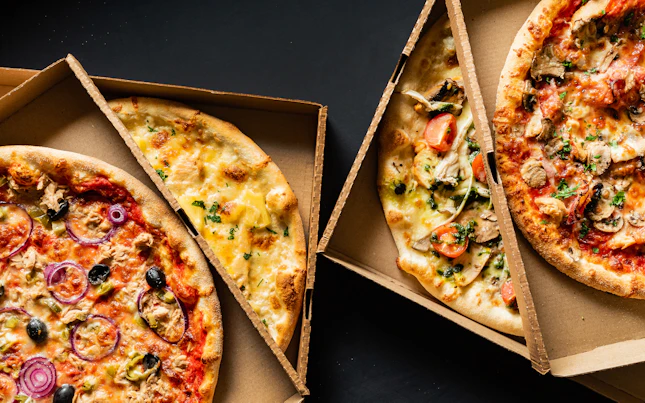 Pizza in Cardboxes