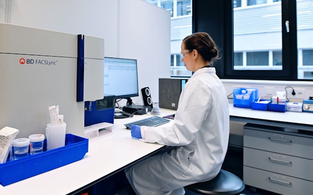 SGS Health Science Laboratory Berlin, Germany