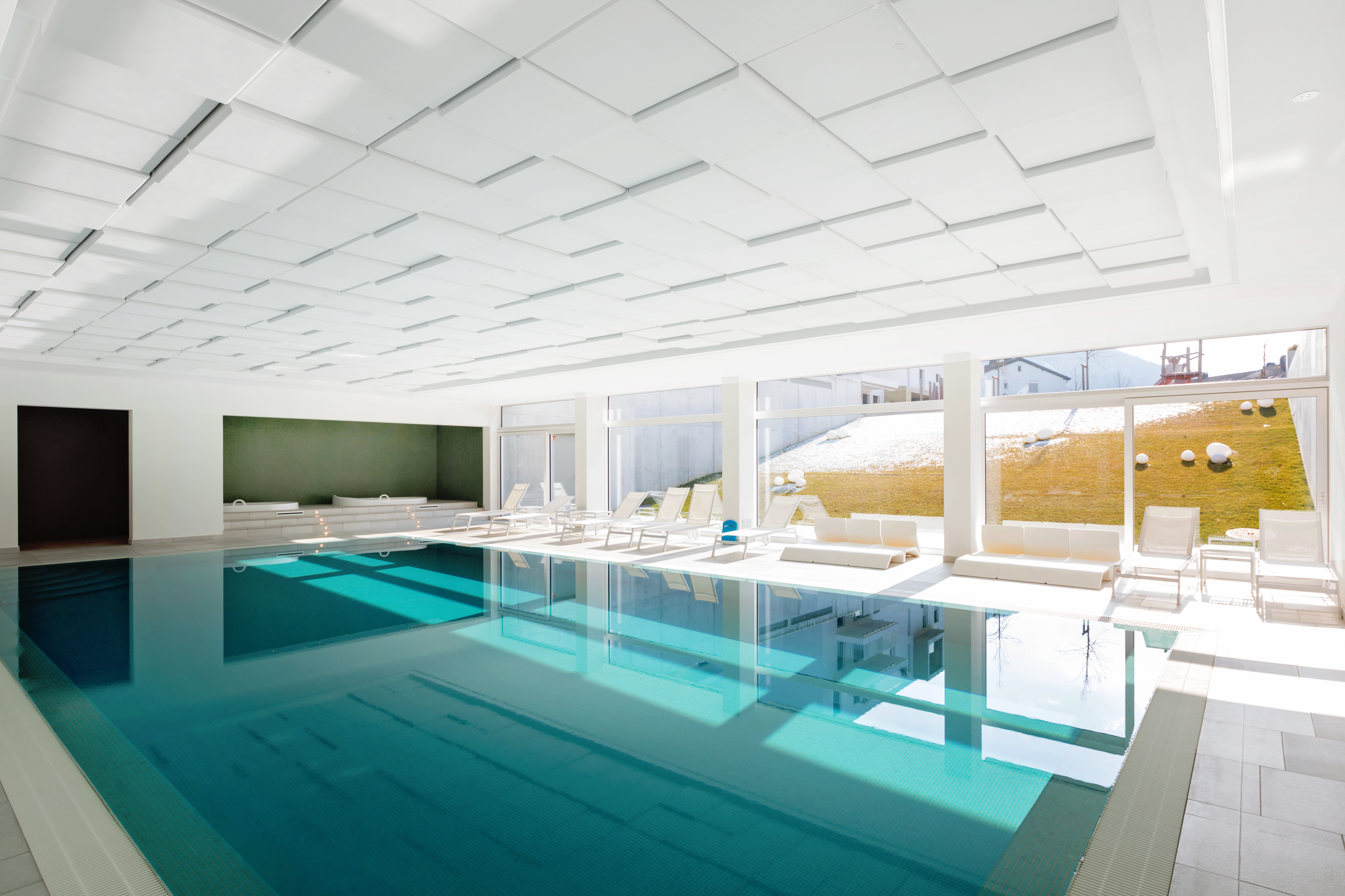 Piscine intérieur