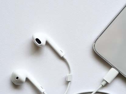Earpods Plugged to a Smart Phone