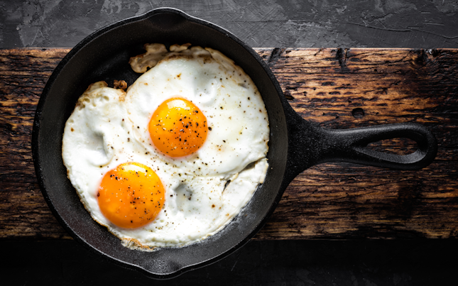 Fired Eggs in Pan