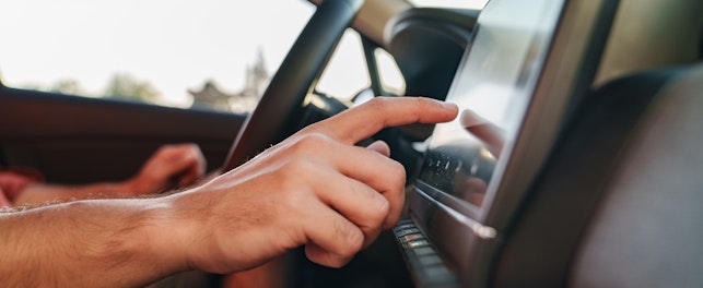 Elementos de segurança automóvel na era digital: desafios e soluções