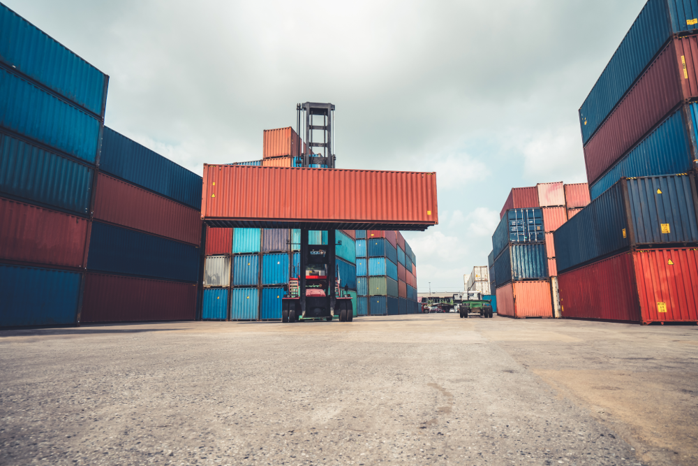 Morocco PCA23Q4 Cargo Containers for Overseas Shipping in Shipyard