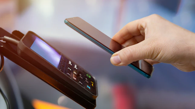 Certificação na segurança das transações NFC Pagamentos NFC: o papel crítico da certificação na segurança das transações