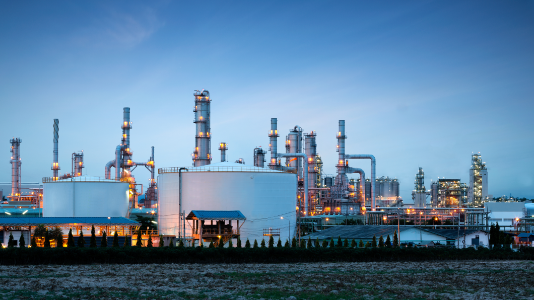 Storage Tanks and Petrochemical Plant