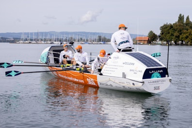 44west wearing UV resistant long sleeve shirts tested by SGS