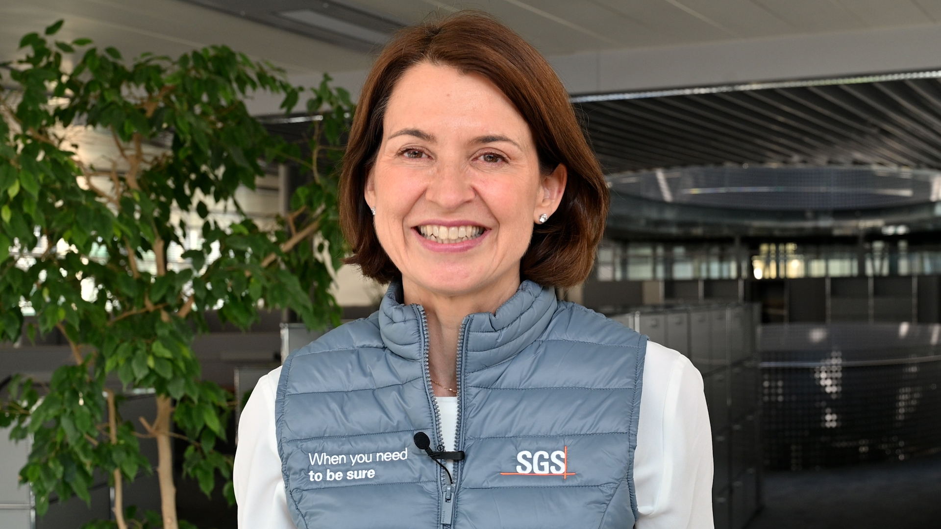 Geraldine 44West Video