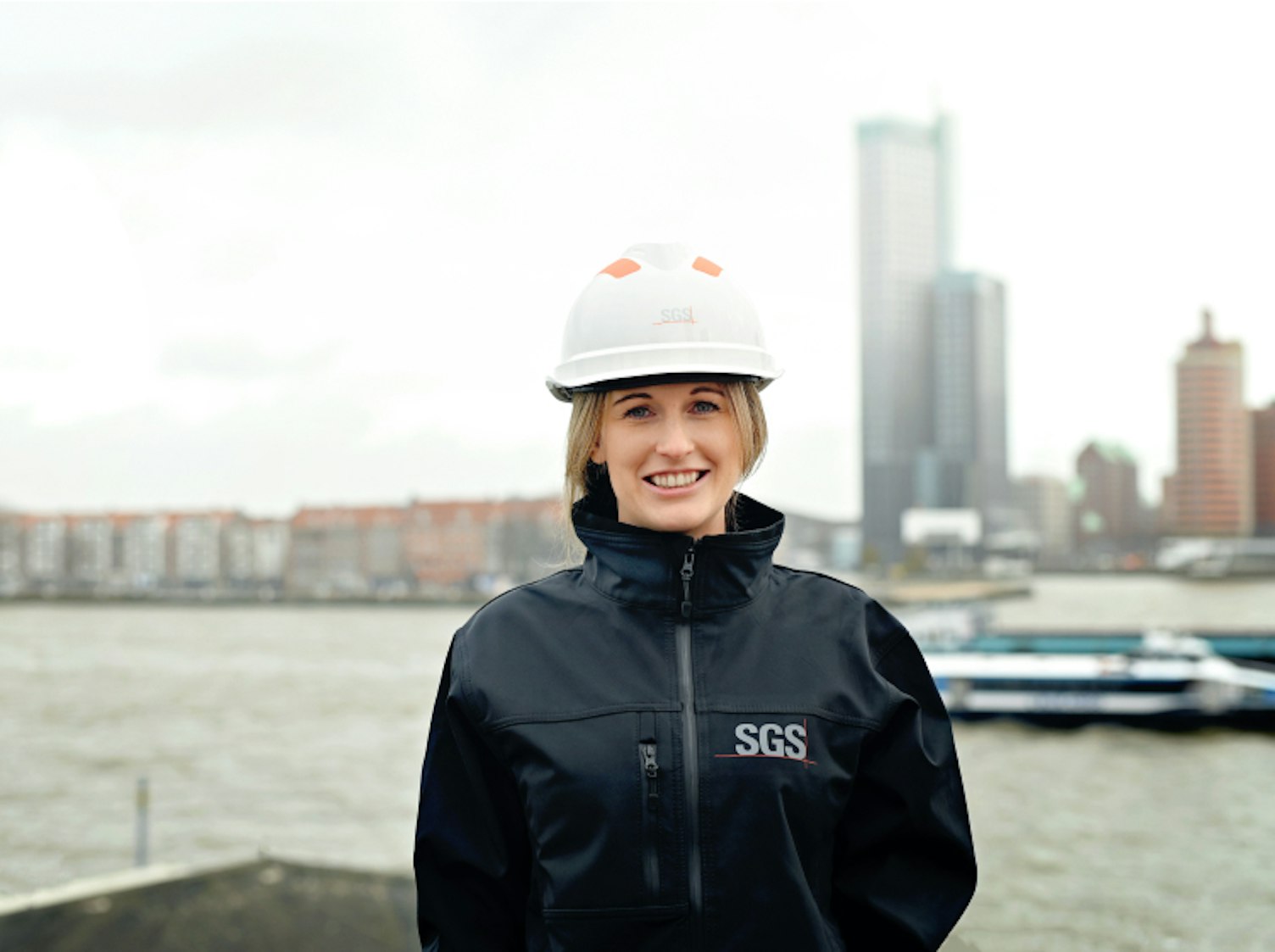 SGS:n työntekijä Spijkenisse Holland