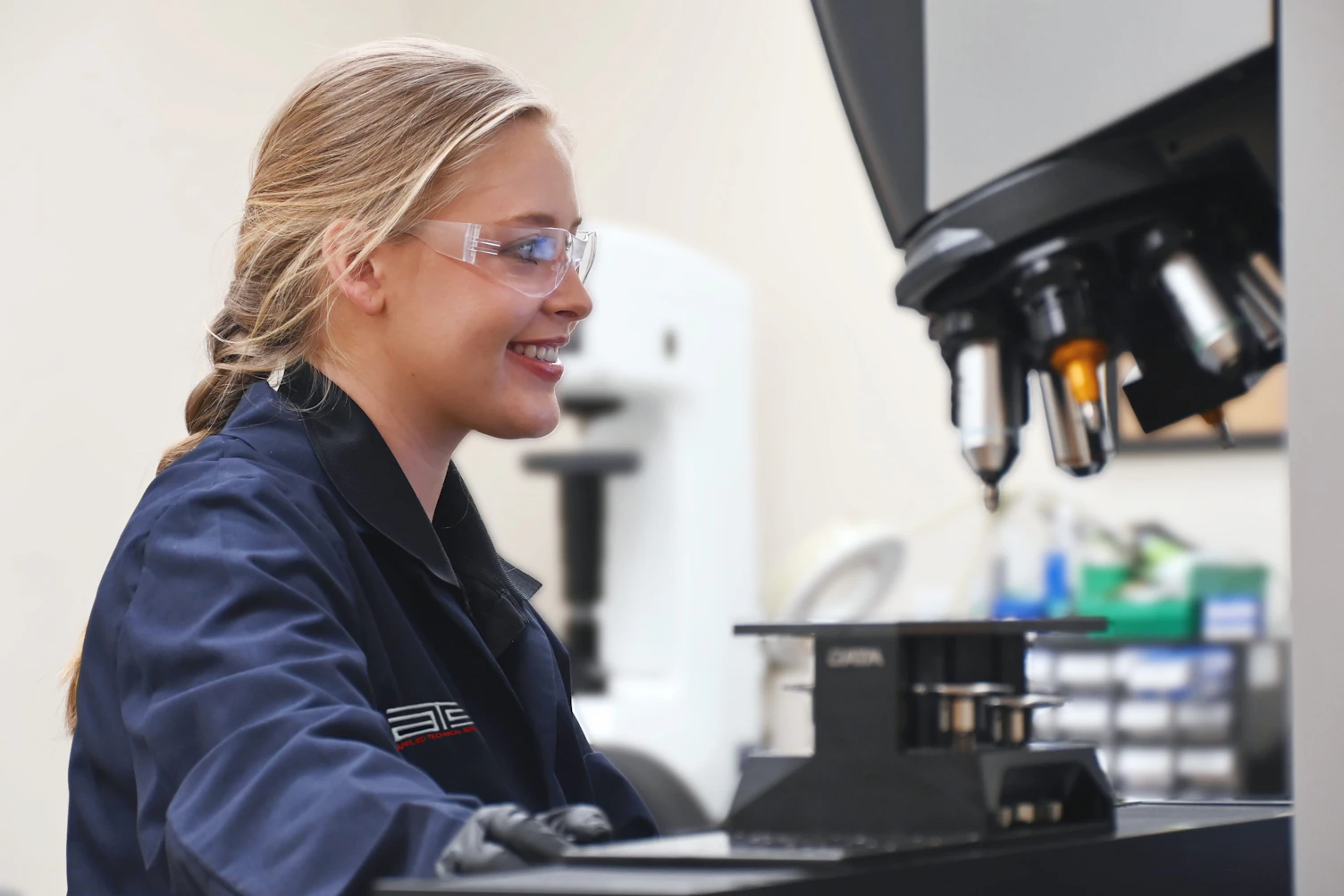 Metallurgist Microindentation Testing Edit