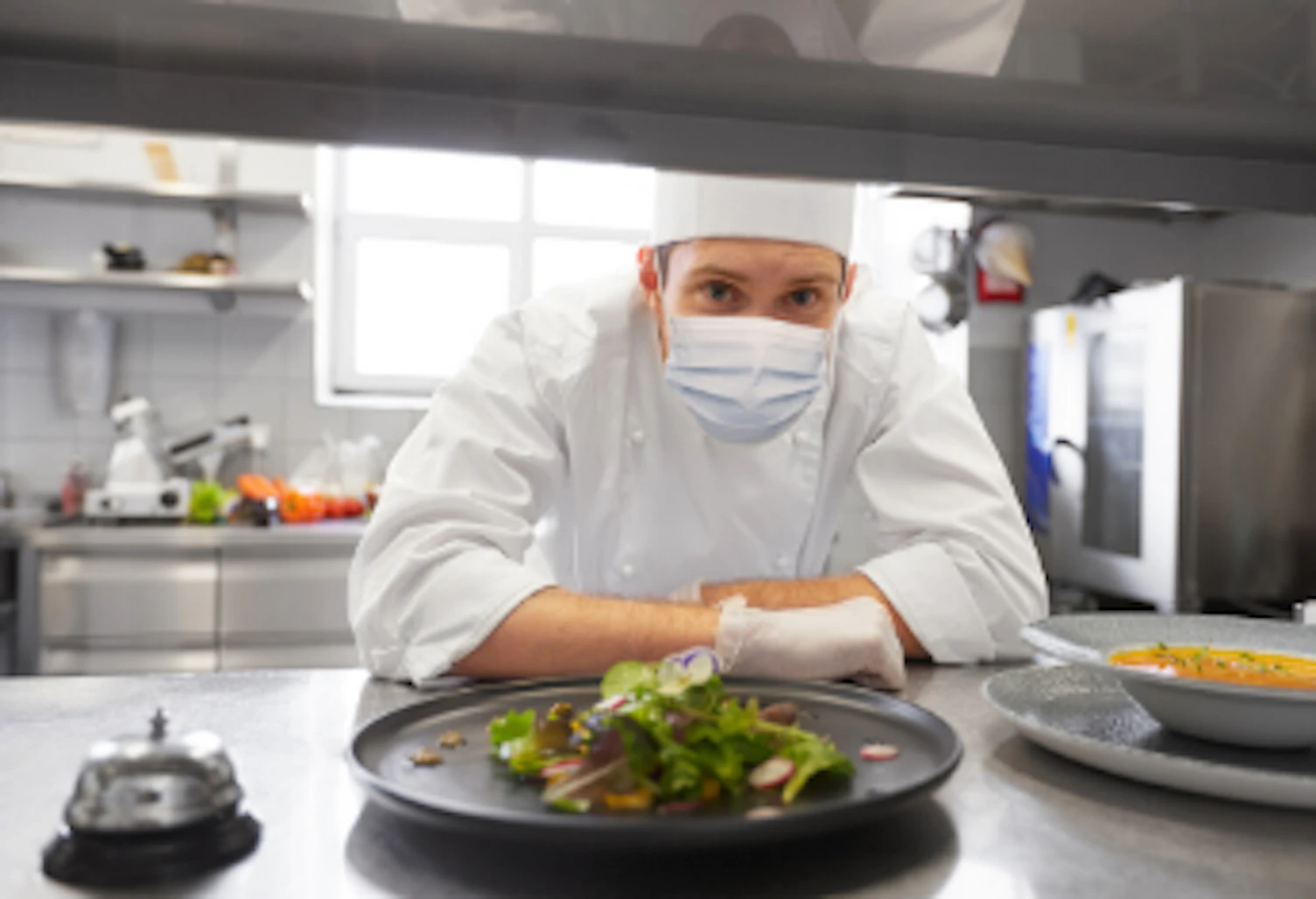 Chef with salad 344px