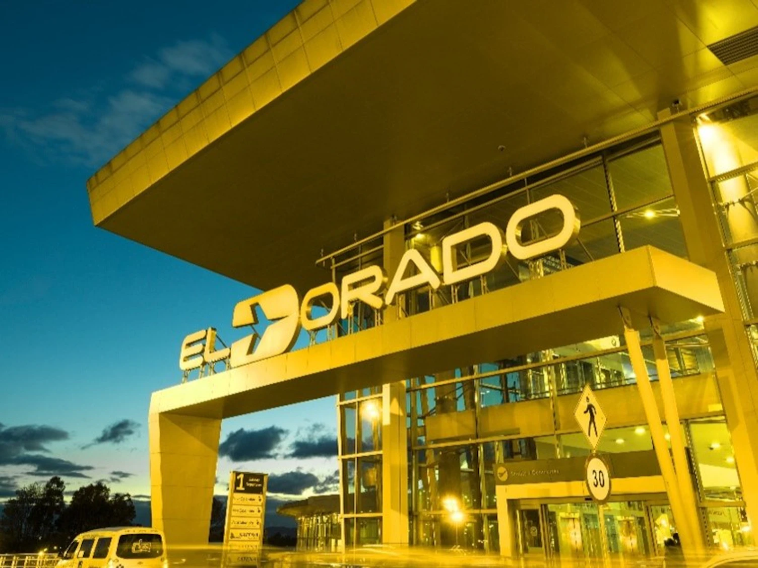 Airport El dorado