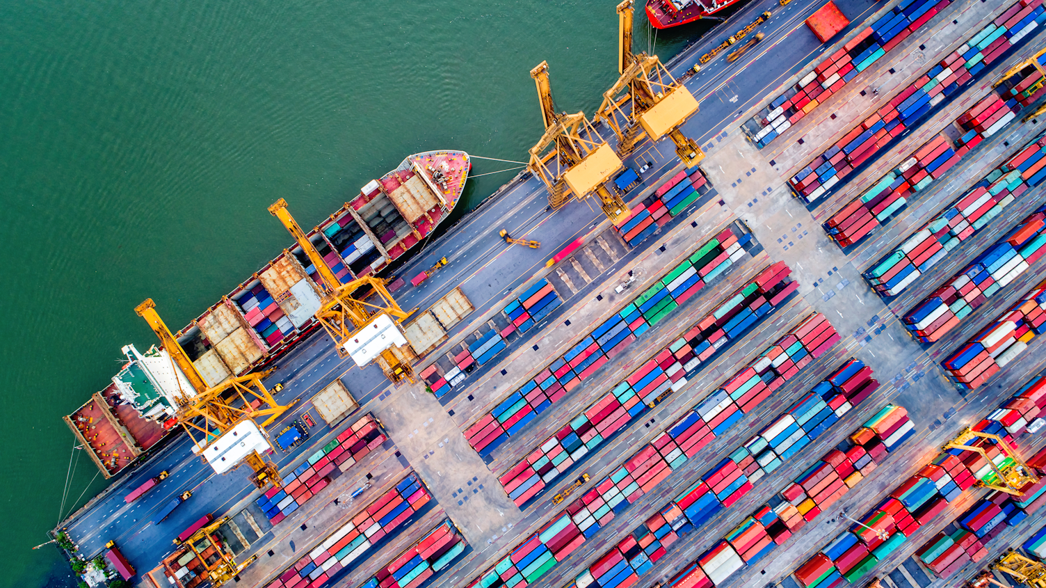 Trade port