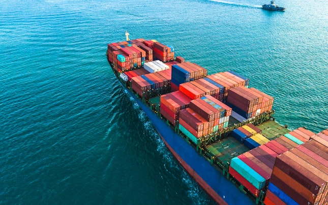 Sticle din plastic ambalate