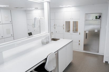 GMP production facility services