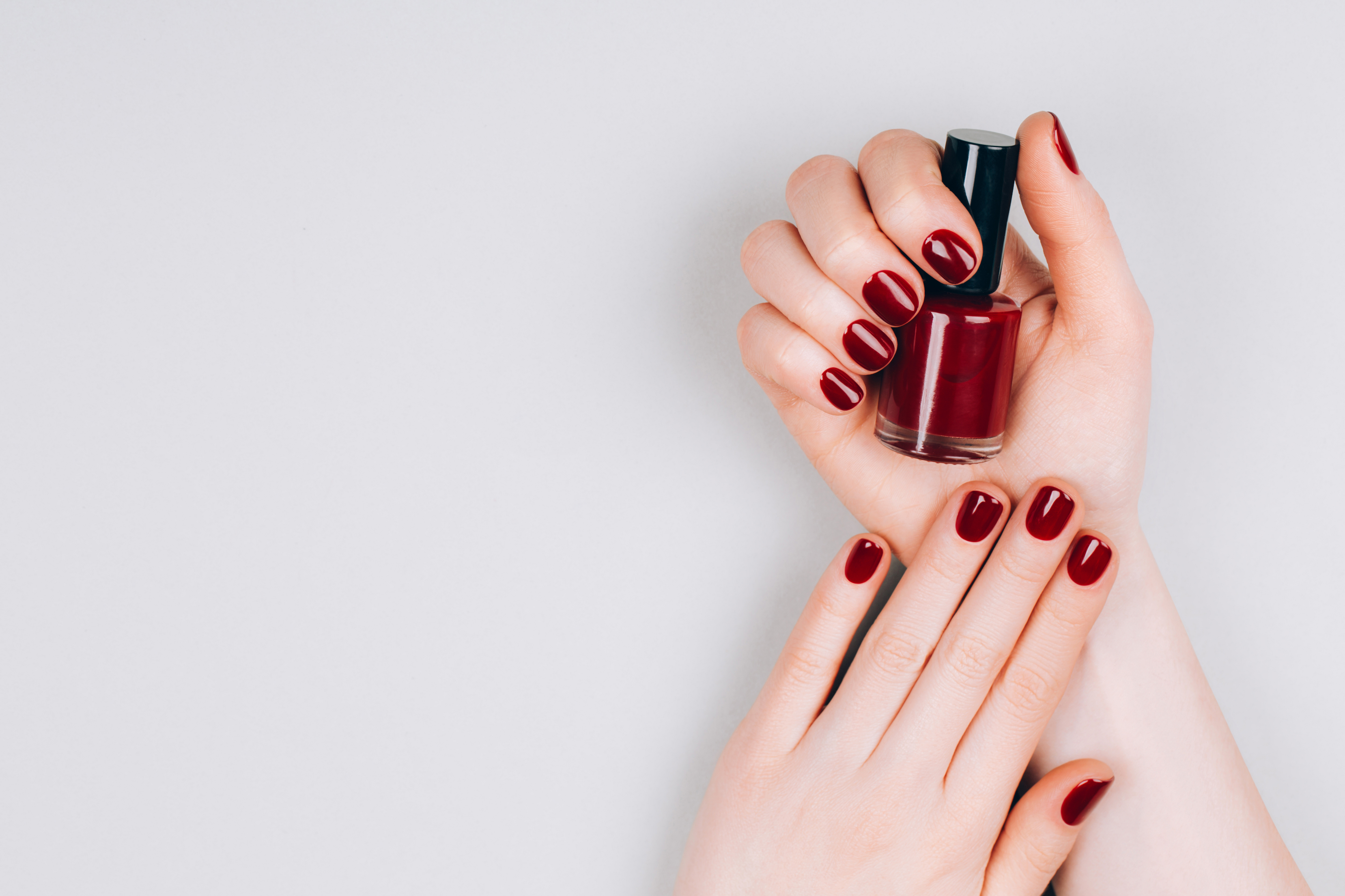 TPO proibido em produtos cosméticos