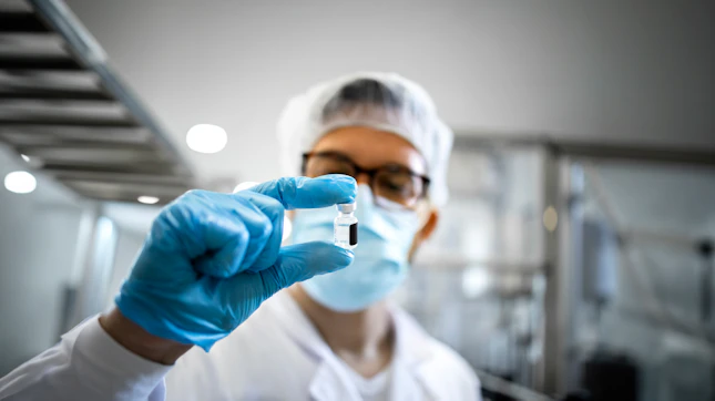 Análise química independente: um pilar da segurança farmacêutica global Análise química independente: um pilar da segurança farmacêutica global
