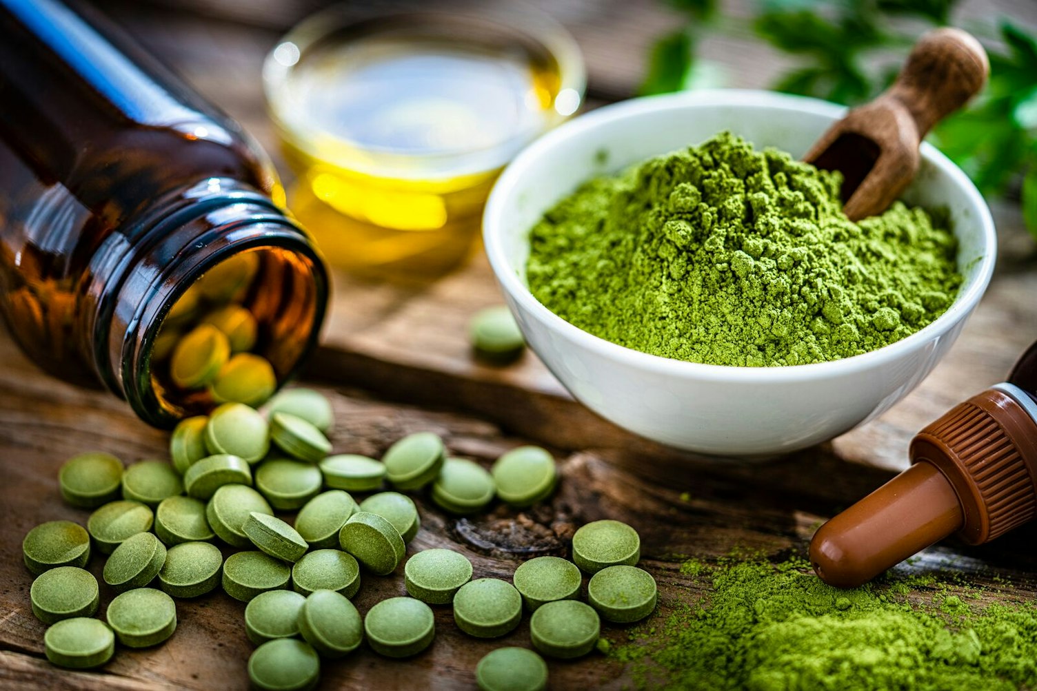 Moringa Oleifera Powder and Pills