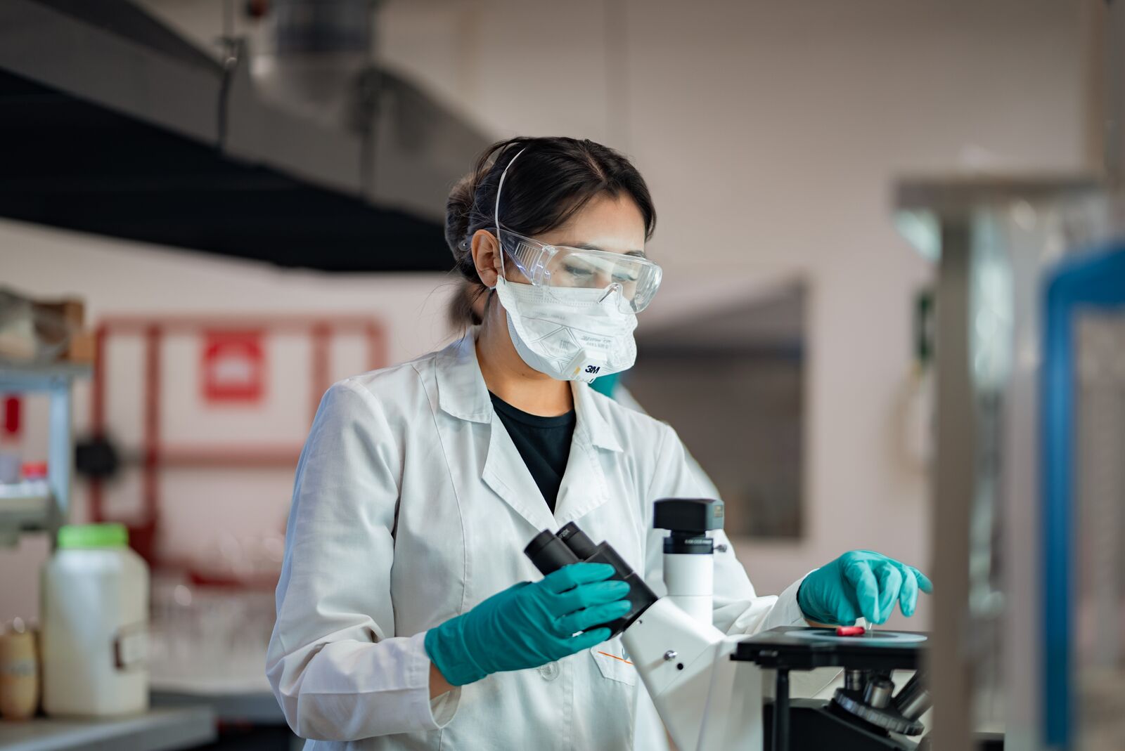 SGS Determinarea oxigenului în cupru anodic pe un microscop metalografic, Balkash Kazahstan