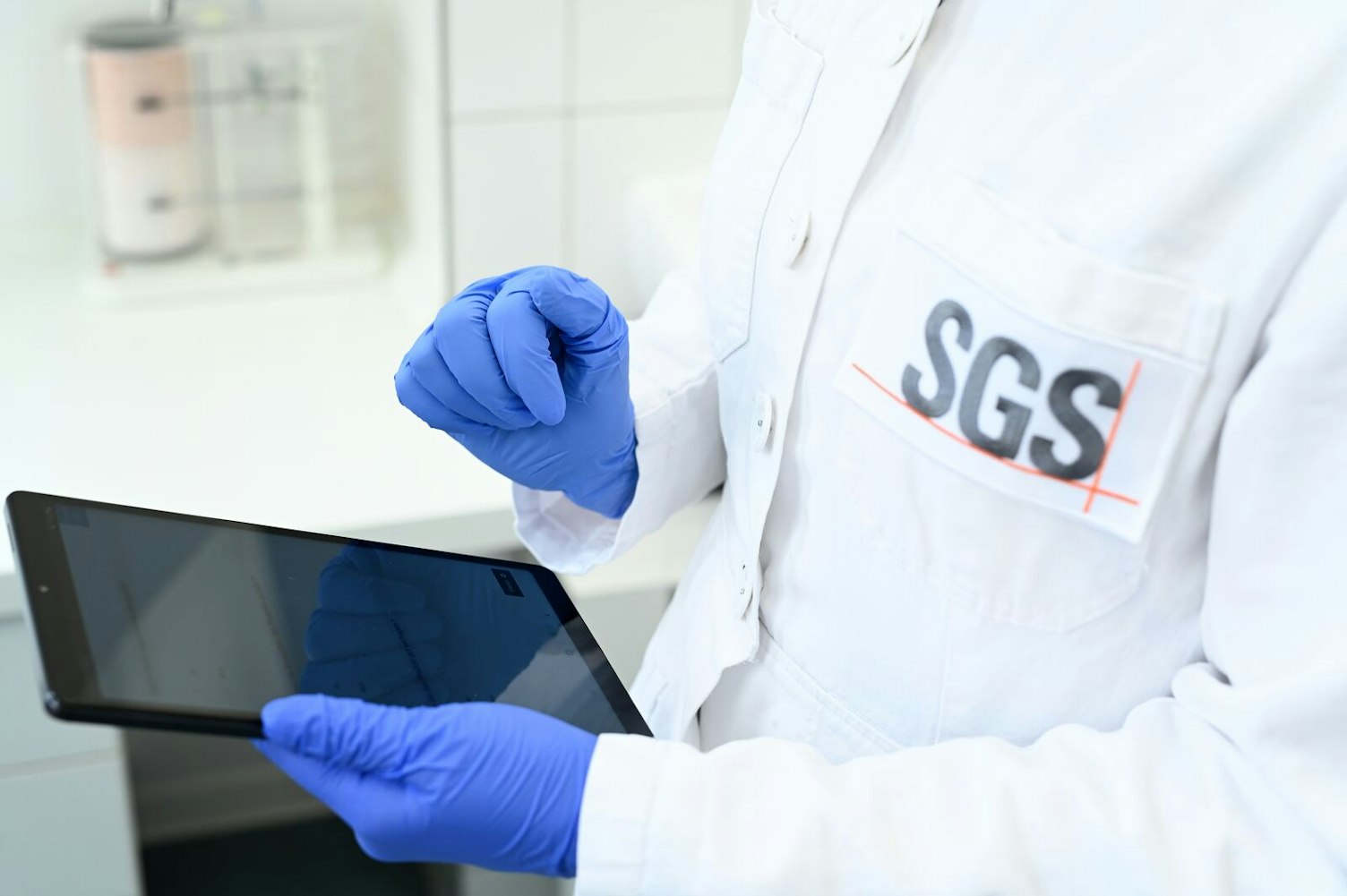SGS Institut Fresenius Cosmetics Laboratory Analysis Hamburg, Germany