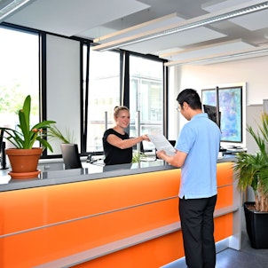 SGS Institut Fresenius Cosmetics Laboratory Analysis Hamburg Germany