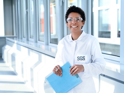 SGS Laboratory Expert