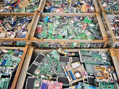 Recyclage de composants électroniques 