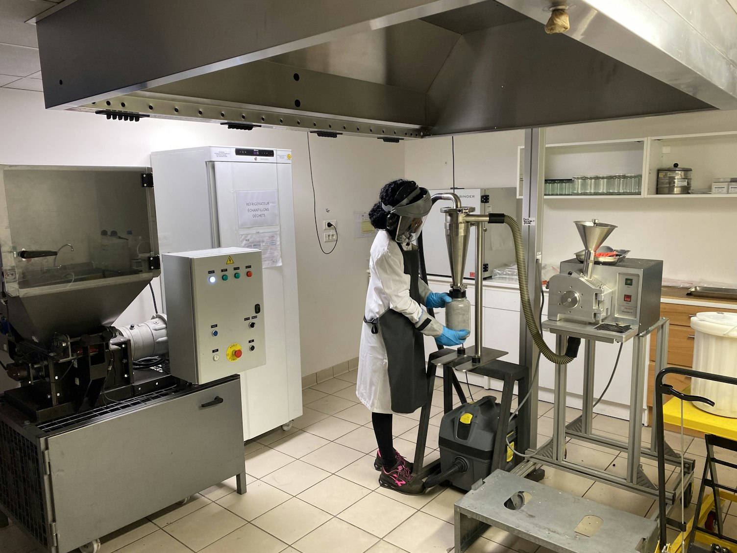 Waste Laboratory