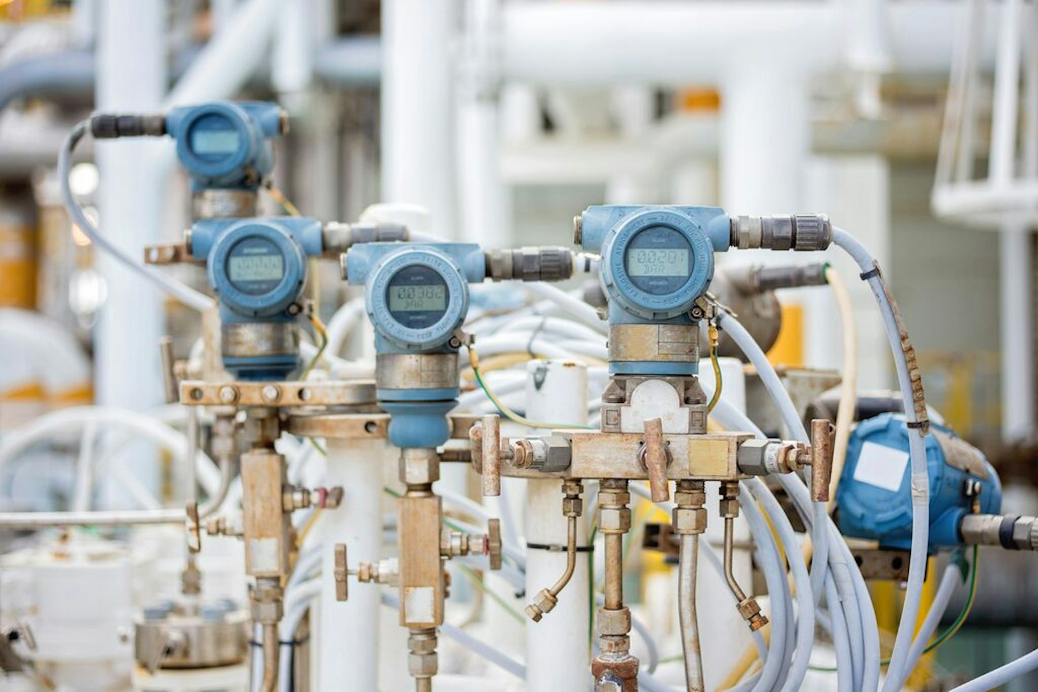 Pressure and Differential Transmitter on Oil and Gas Platform