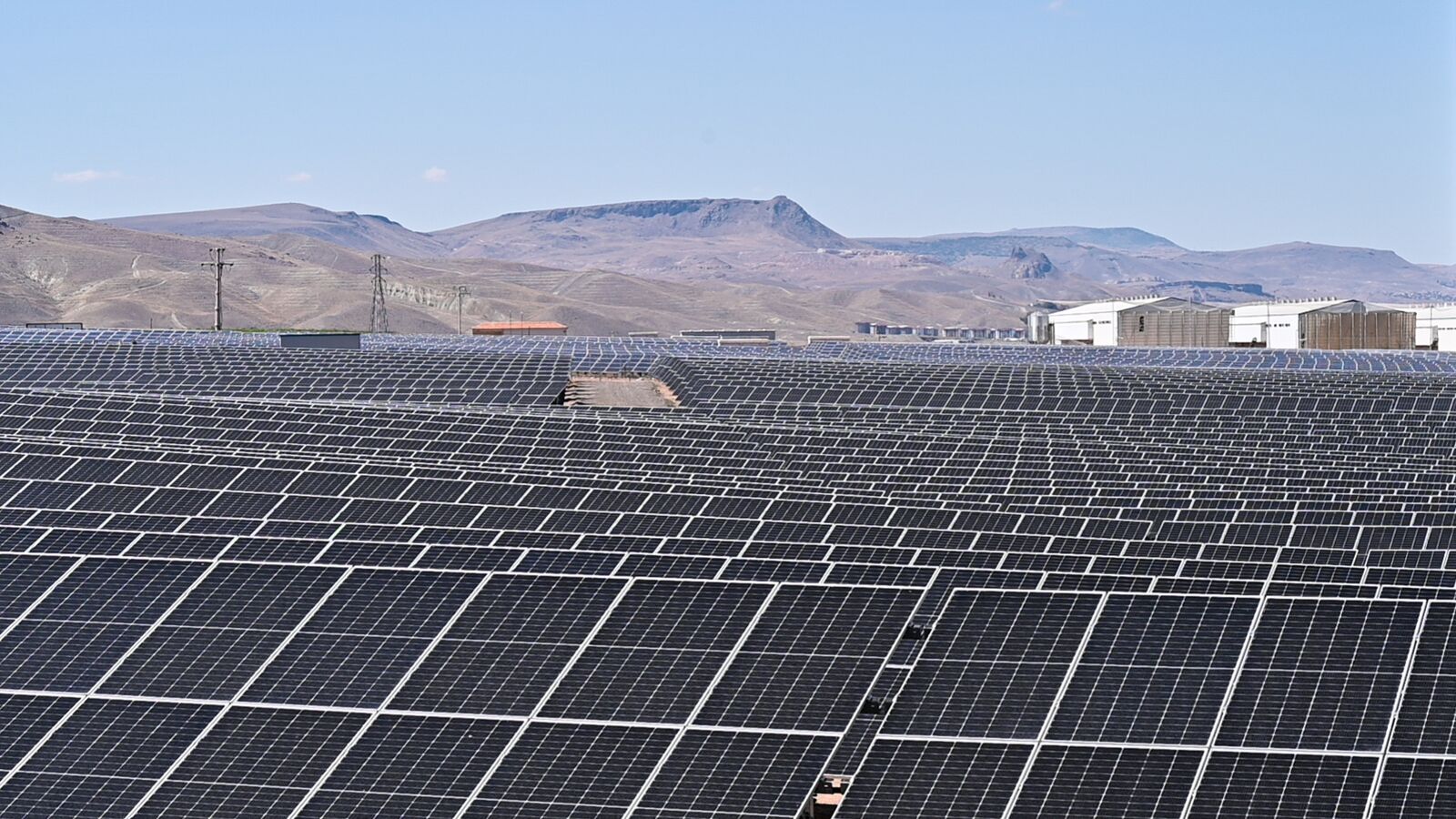 granja paneles solares