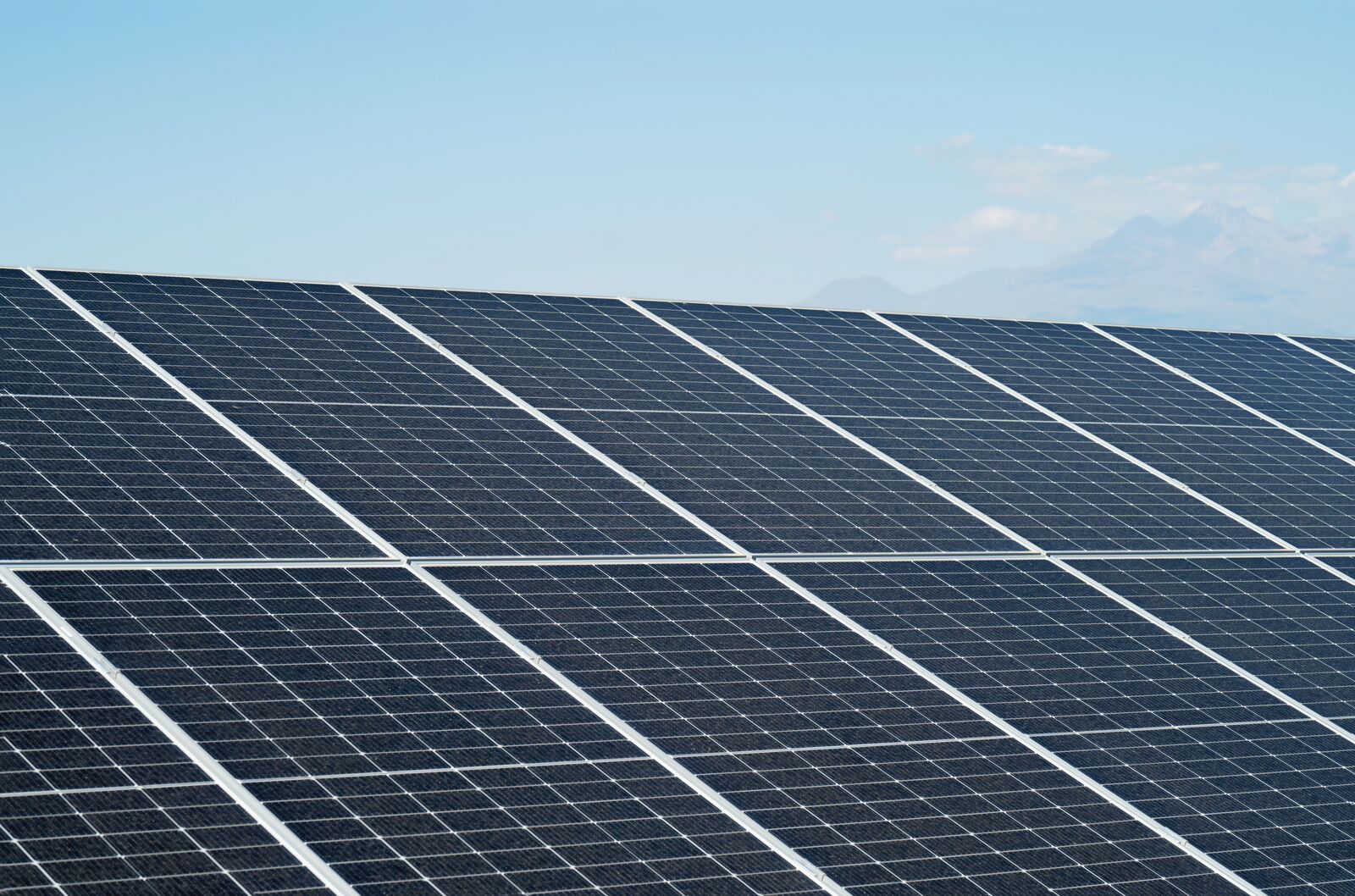 SGS Solar Panel Farm2