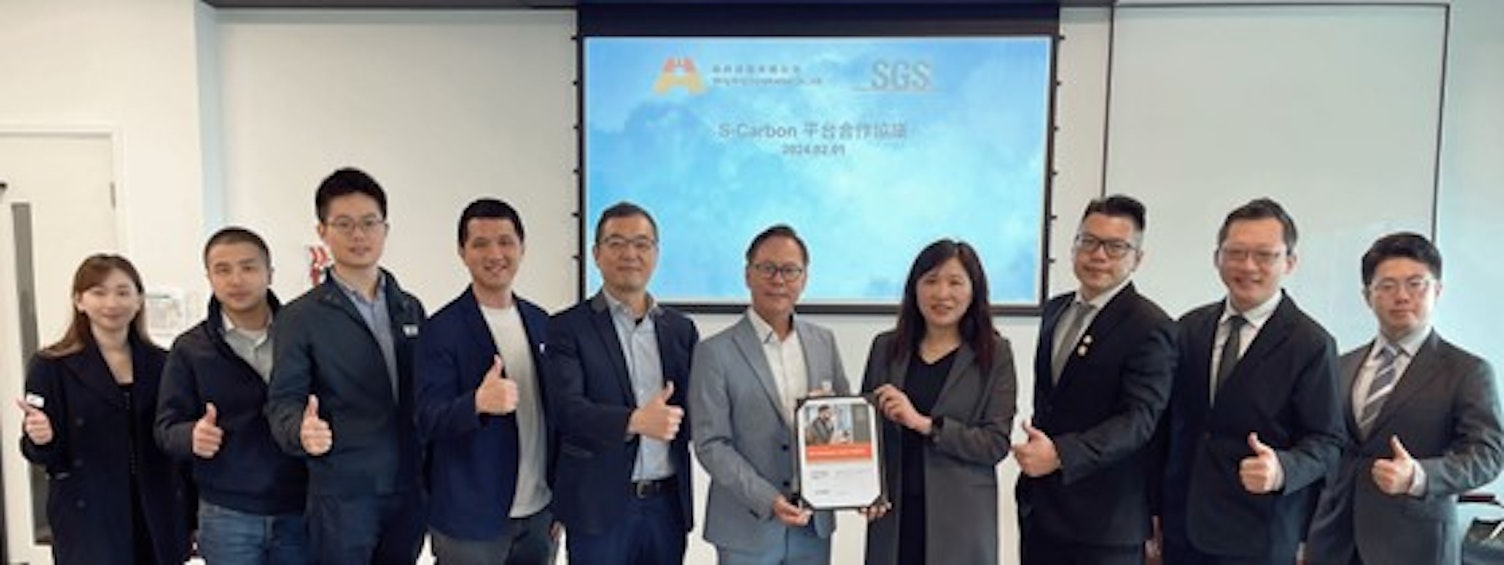 Wing Hing Construction SCarbon Signing Ceremony