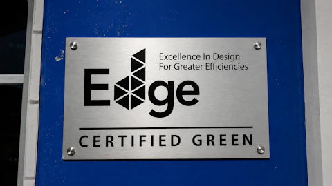 EDGE 3