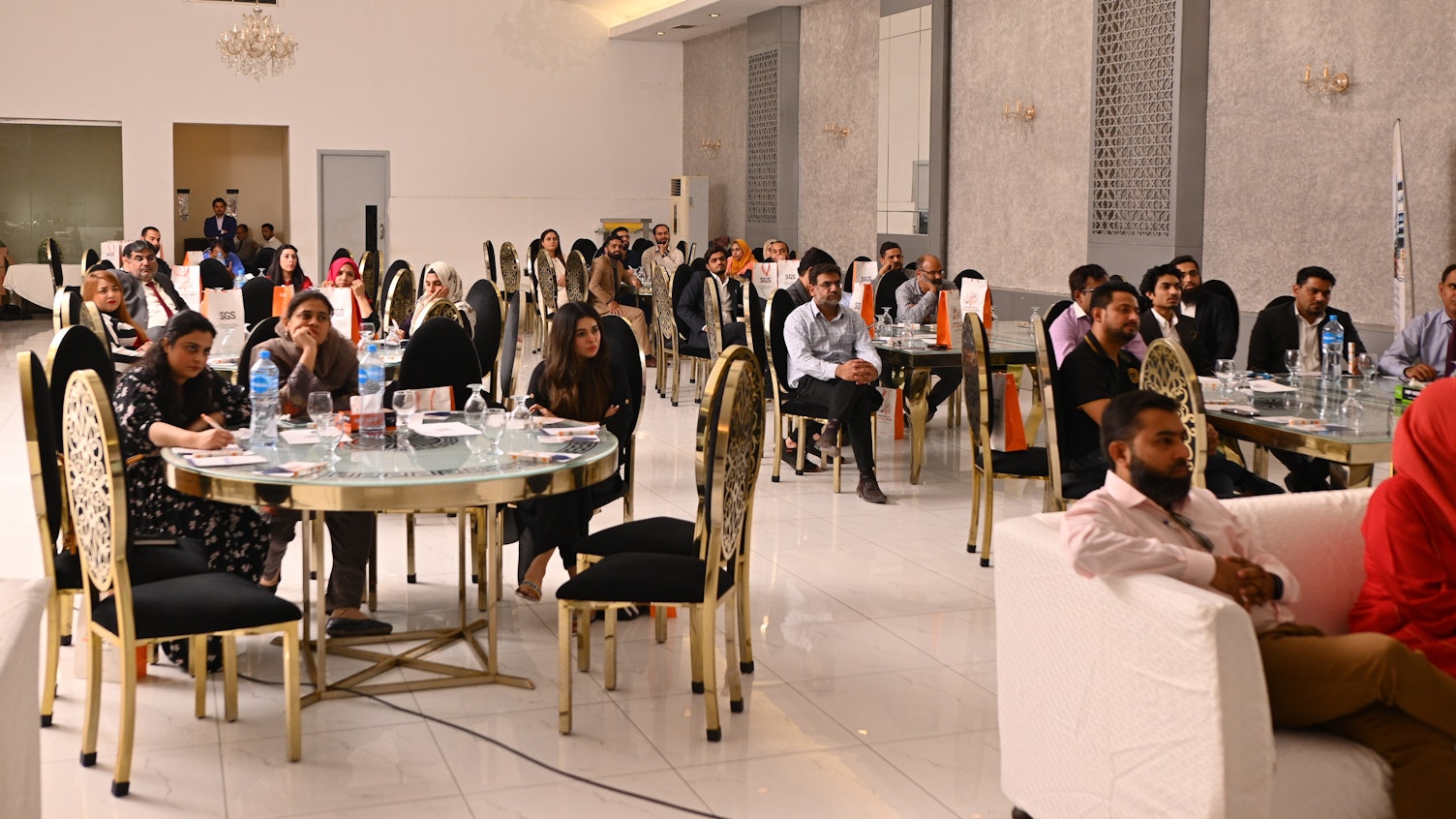 Cosmetics, Personal Care and Hygiene Industry Challenges Discussed at the SGS Seminar in Karachi