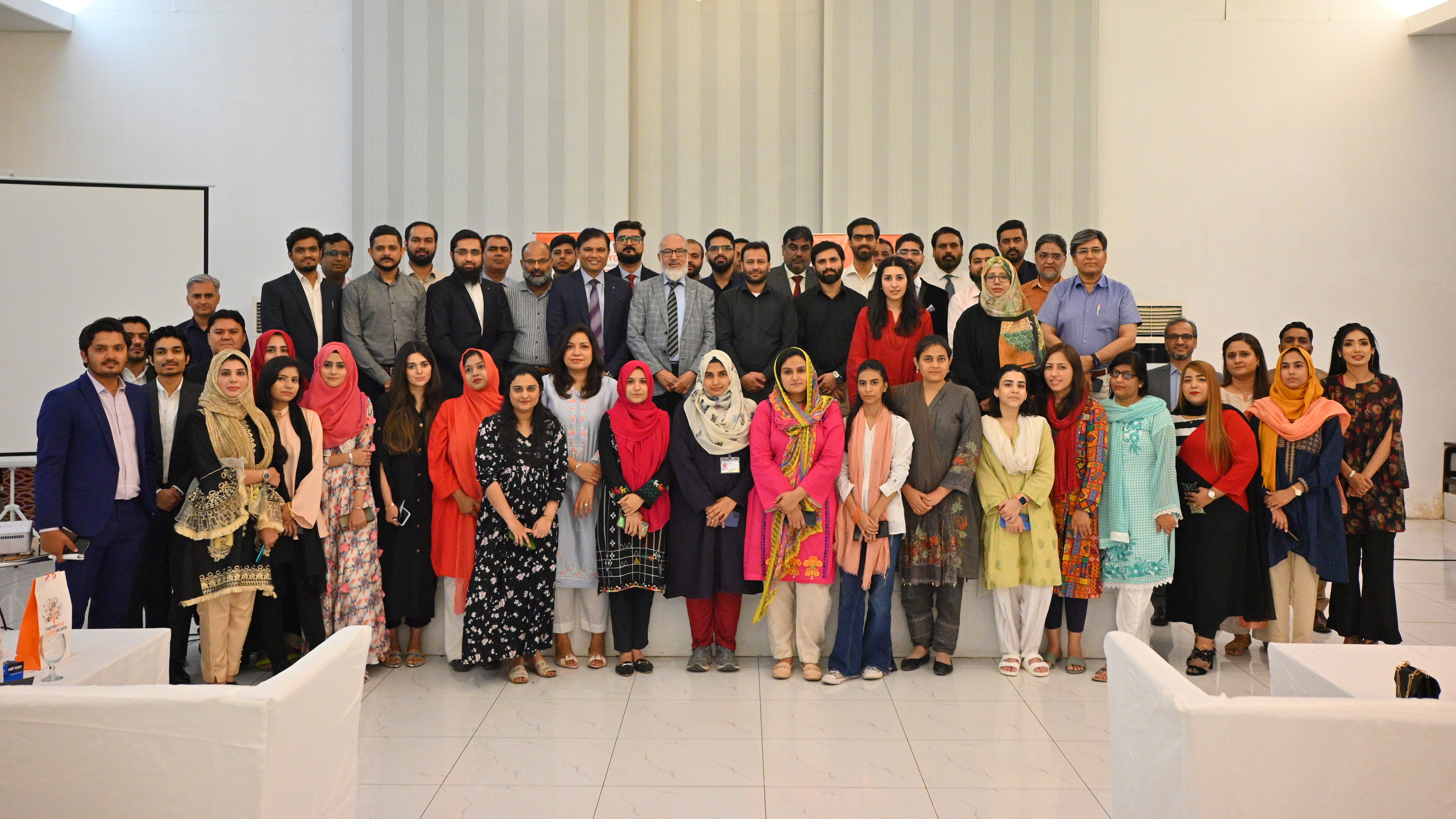 Cosmetics, Personal Care and Hygiene Industry Challenges Discussed at the SGS Seminar in Karachi
