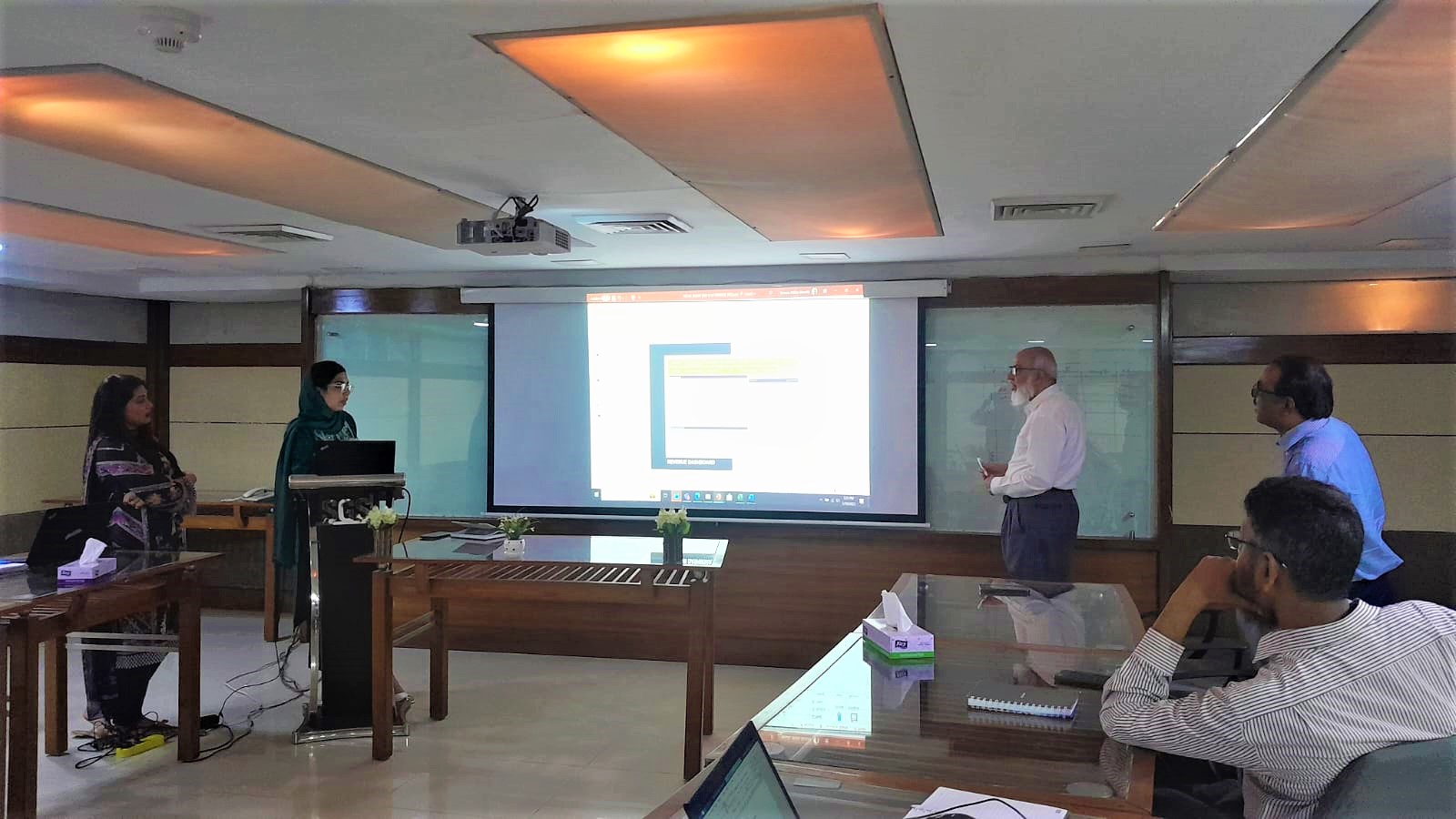 SGS Pakistan Industries and Environment Services Team Organizes Mid Year Review Strategy Sessions