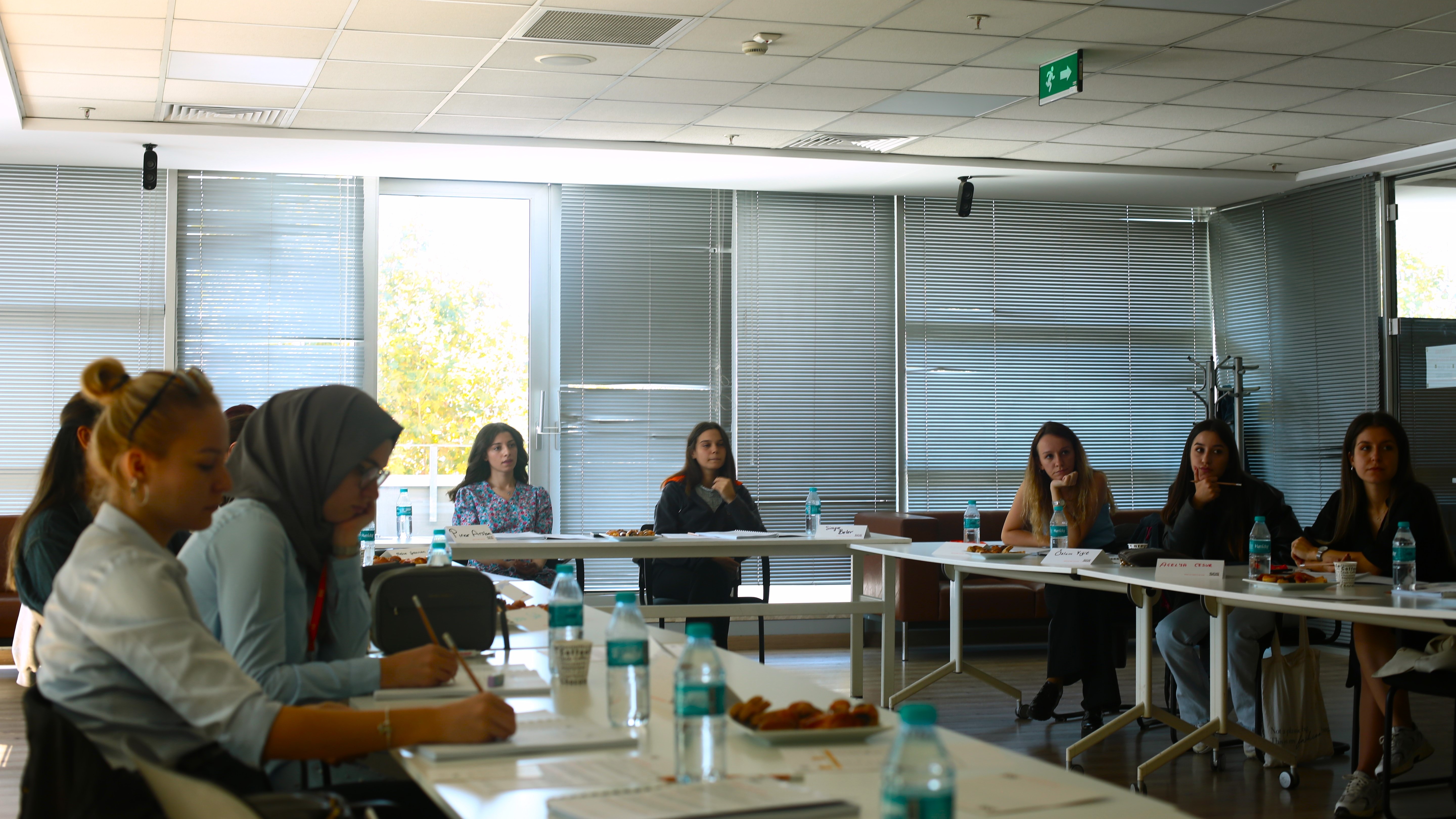 SGS Academy Türkiye Honored with Community Award for Empowering Young Women