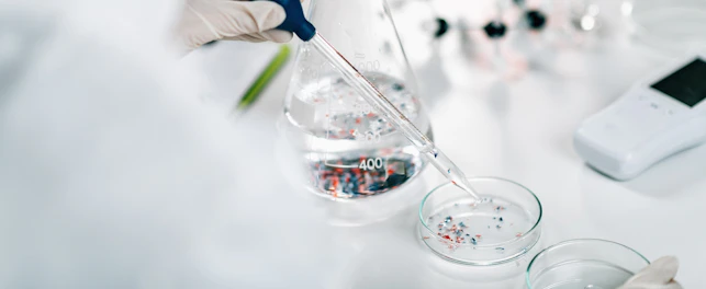 Sprawdź, jak wygląda proces badawczy w przypadku badań wody w laboratorium SGS Polska.