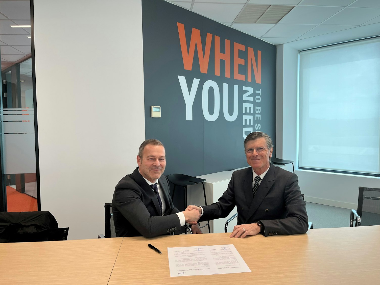 SGS renueva su colaboración con el Observatorio del Textil y la Moda