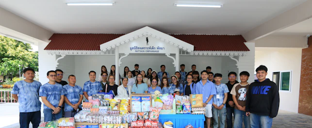 SGS Thailand Brings Happiness and Opportunity to Children