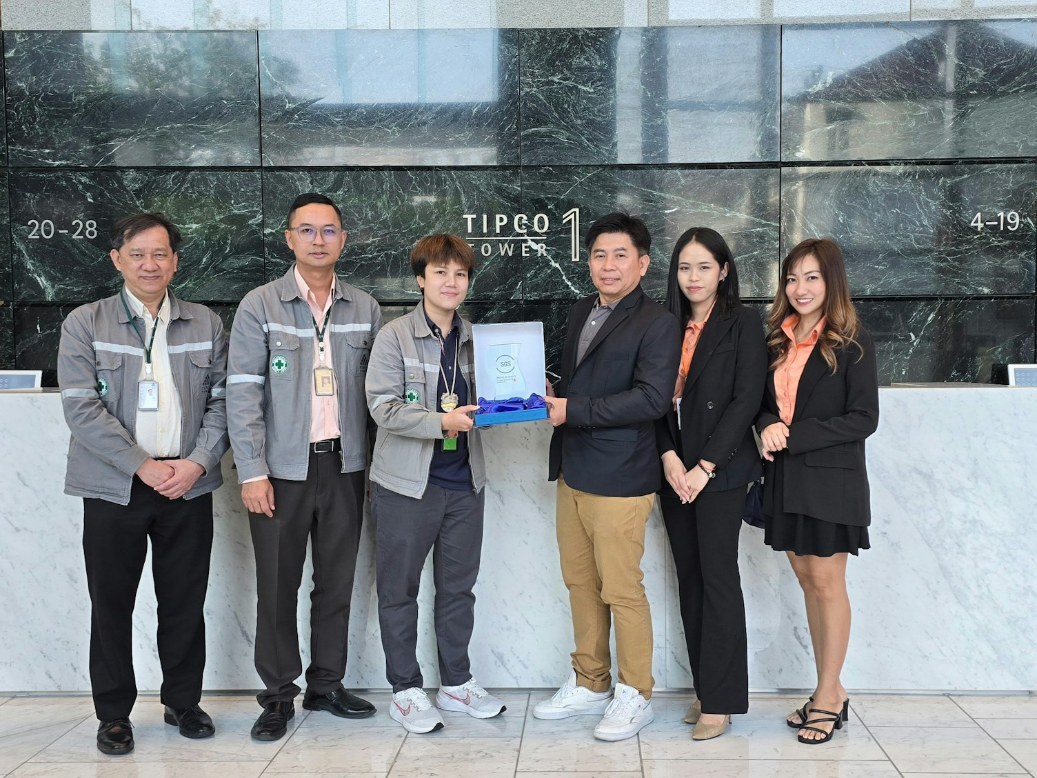 เอสจีเอสมอบ IAQ Mark รับรองคุณภาพอากาศอาคารทิปโก้