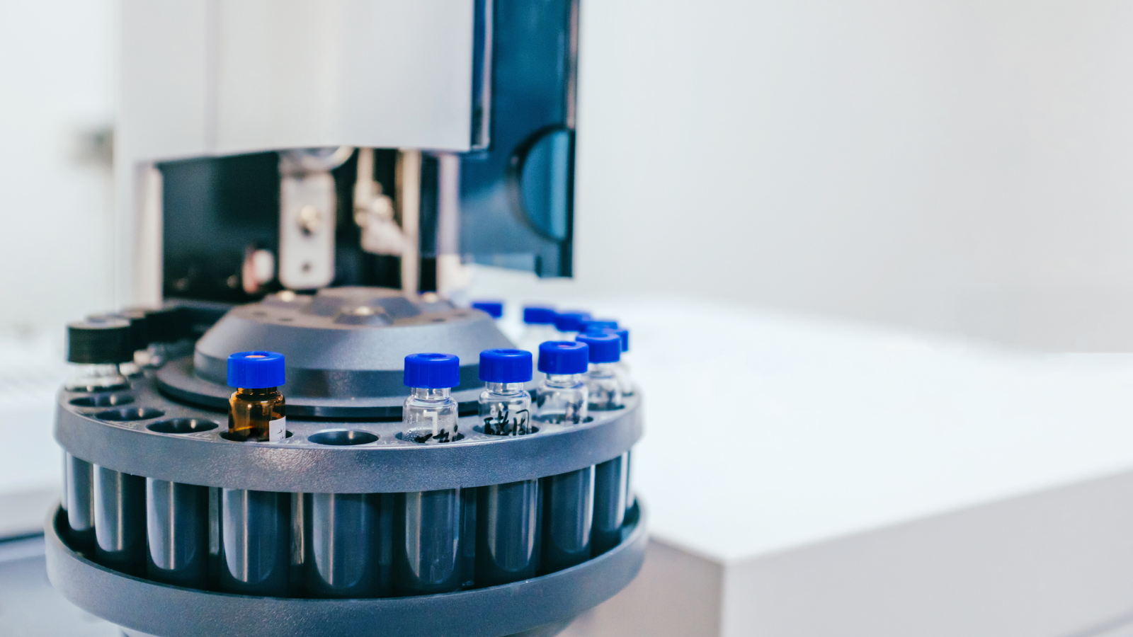 Echantillonneur, Laboratoire