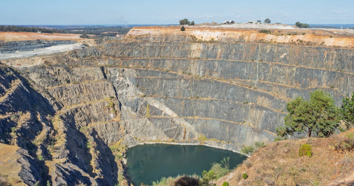 В Мурманской области начали добычу лития