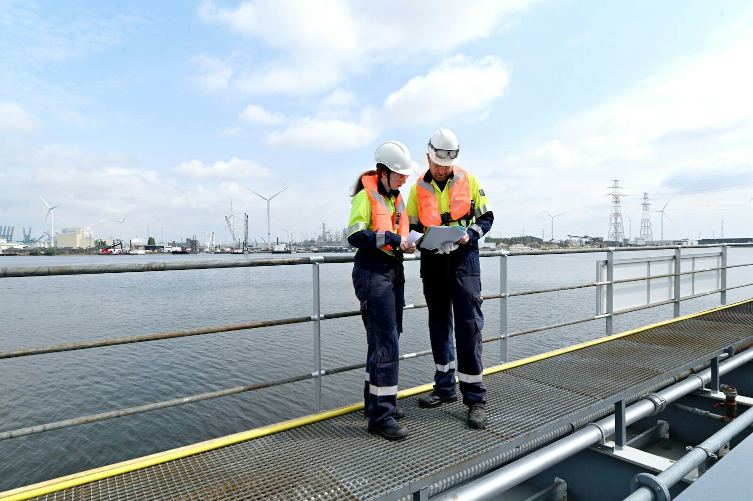 SGS Inspectors Cargo and Vessels Services Antwerp Belgium