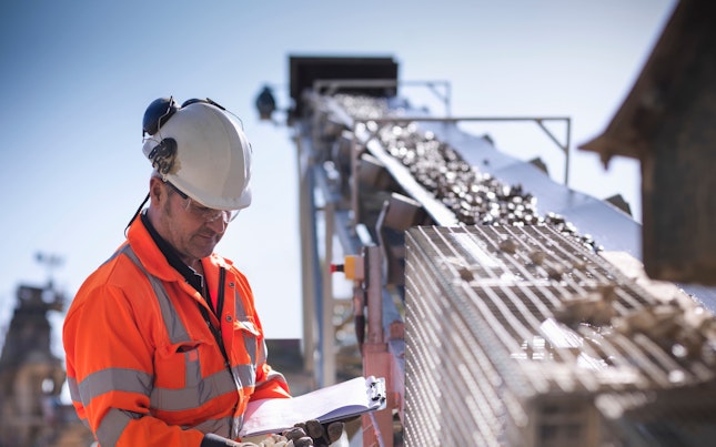 Worker Checking Data