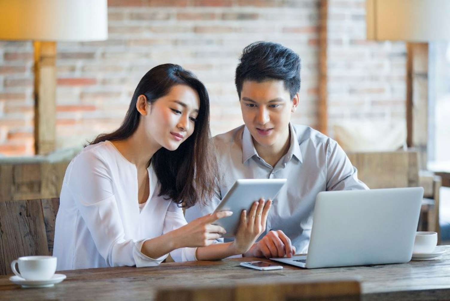 World Map Showing Connections 1600px