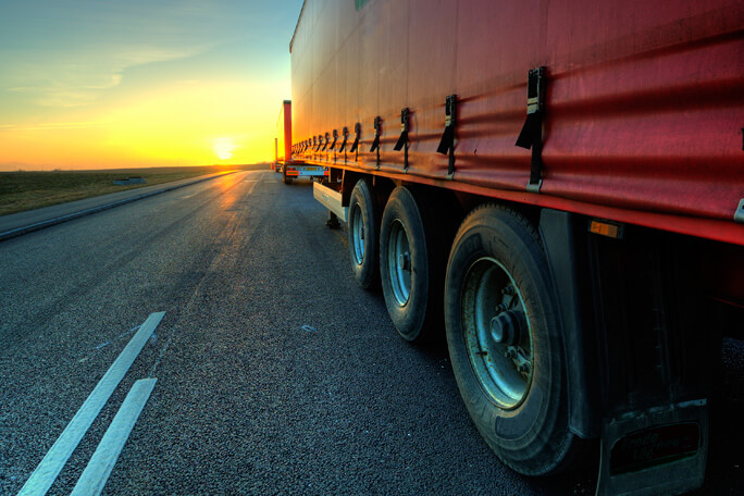 main feature truck transport